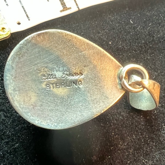 Blue Topaz & Sterling Pendant - Picture 5 of 6